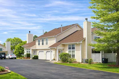 232 Whitewood Drive, Streamwood, IL 60107 - Photo 2