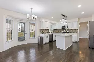 3730 Baybrook Dr, Aurora, IL 60504 - Photo 10