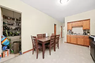 [Address not provided], Chicago, IL 60618 - Photo 34