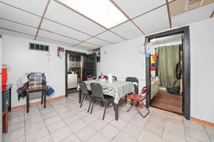 [Address not provided], Chicago, IL 60618 - Photo 10