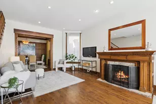 968 W Cuyler Ave, Chicago, IL 60613 - Photo 2