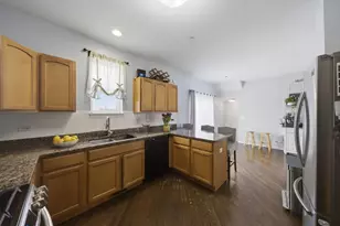 5244 W Hanson Ave, Chicago, IL 60639 - Photo 24