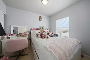 5244 W Hanson Ave, Chicago, IL 60639 - Photo 32