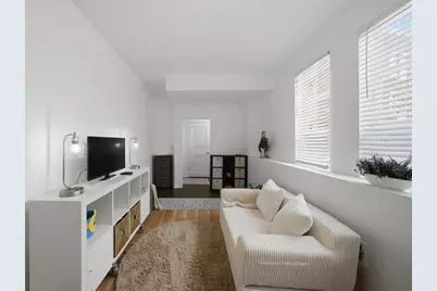 5244 W Hanson Avenue, Chicago, IL 60639 - Photo 6