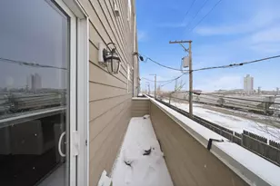 5244 W Hanson Ave, Chicago, IL 60639 - Photo 34