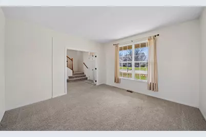 223 Ashcroft Lane, Oswego, IL 60543 - Photo 10