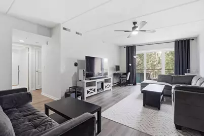 5055 Madison Street #402, Skokie, IL 60077 - Photo 4