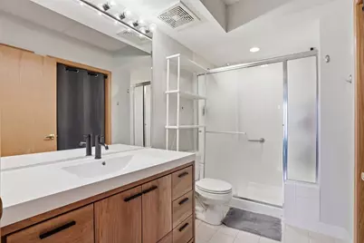 5055 Madison Street #402, Skokie, IL 60077 - Photo 12