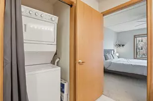 5055 Madison St, Skokie, IL 60077 - Photo 16