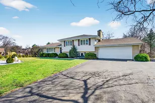 113 S Wedgewood Dr, Barrington, IL 60010 - Photo 18