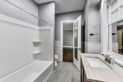 1615 E Hyde Park Boulevard #2, Chicago, IL 60615 - Photo 12