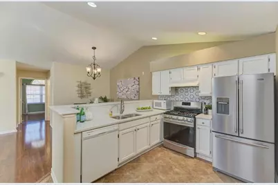 833 Havenshire Road #833, Naperville, IL 60565 - Photo 14