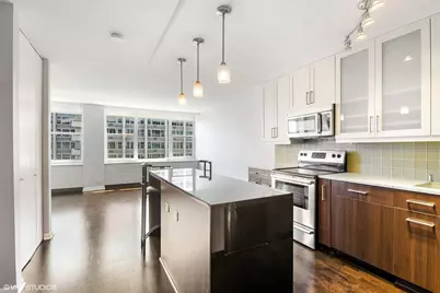 4250 N Marine Drive #2625, Chicago, IL 60613 - Photo 2