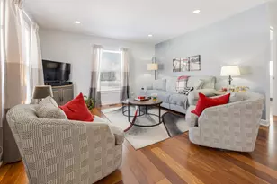 761 Wellington Ave, Elk Grove Village, IL 60007 - Photo 2