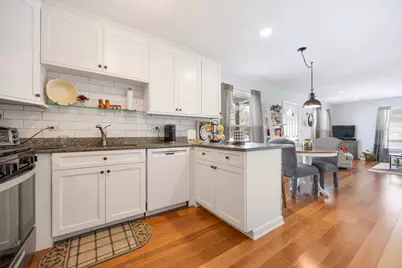 761 Wellington Avenue #761, Elk Grove Village, IL 60007 - Photo 8