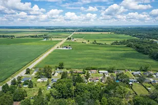 1508 N 1329th Rd, Streator, IL 61364 - Photo 2