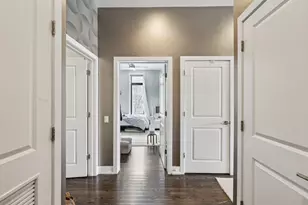 469 N Paulina St, Chicago, IL 60622 - Photo 8
