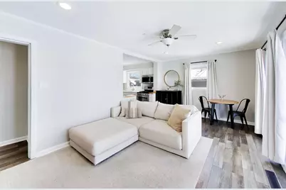 315 S Morgan Avenue, Wheaton, IL 60187 - Photo 4