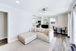 315 S Morgan Ave, Wheaton, IL 60187 - Photo 4