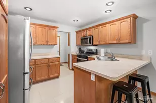 2068 Locust Rd, Morris, IL 60450 - Photo 6