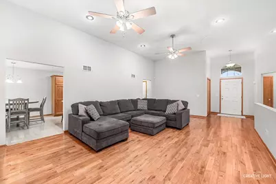 2068 Locust Road, Morris, IL 60450 - Photo 4