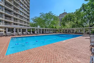 1960 N Lincoln Park W, Chicago, IL 60614 - Photo 22