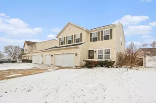 25355 Shannon Dr, Manhattan, IL 60442 - Photo 2