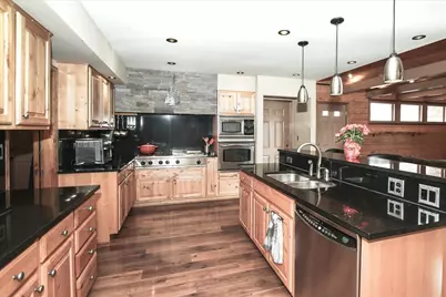 111 W Washington Boulevard, Lombard, IL 60148 - Photo 6