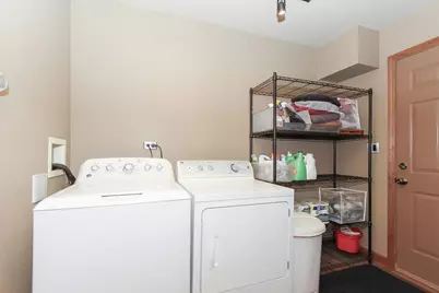 111 W Washington Boulevard, Lombard, IL 60148 - Photo 20