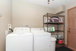 111 W Washington Blvd, Lombard, IL 60148 - Photo 20