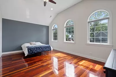 5706 W Dakin Street, Chicago, IL 60634 - Photo 24