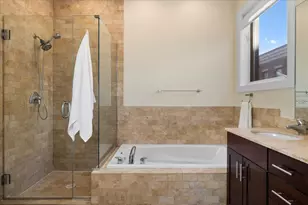 2314 W Wabansia Ave, Chicago, IL 60647 - Photo 14