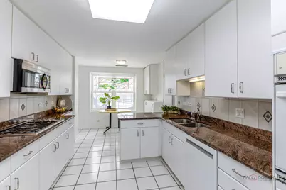 4545 W Touhy Avenue #116, Lincolnwood, IL 60712 - Photo 12