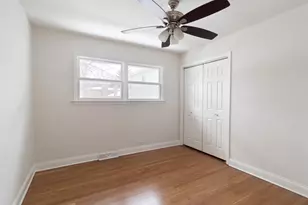 8735 Hamlin Ave, Skokie, IL 60076 - Photo 10