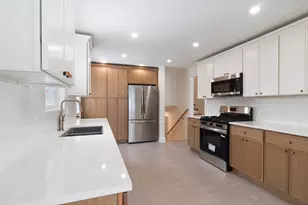 8735 Hamlin Ave, Skokie, IL 60076 - Photo 2