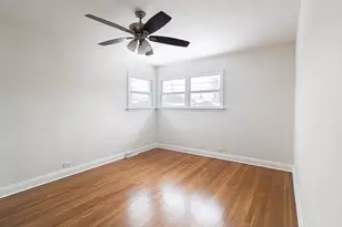 8735 Hamlin Ave, Skokie, IL 60076 - Photo 14