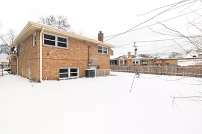 8735 Hamlin Avenue, Skokie, IL 60076 - Photo 28