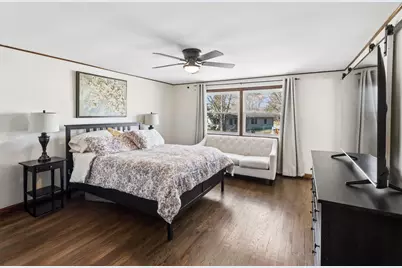 828 Harwich Lane, Schaumburg, IL 60194 - Photo 12