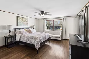 828 Harwich Ln, Schaumburg, IL 60194 - Photo 12