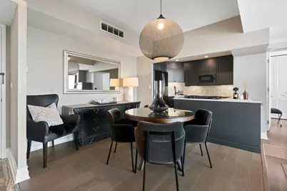 3200 N Lake Shore Drive #702, Chicago, IL 60657 - Photo 4