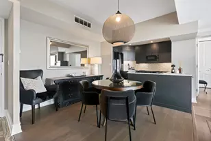 3200 N Lake Shore Dr, Chicago, IL 60657 - Photo 4