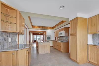 4711 N Kilbourn Avenue, Chicago, IL 60630 - Photo 12