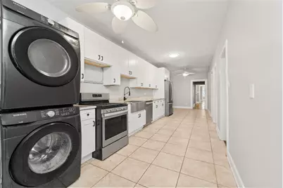 32 S Menard Avenue, Chicago, IL 60644 - Photo 10