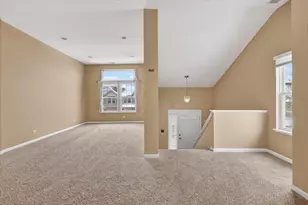 1161 Hawthorne Ln, Elk Grove Village, IL 60007 - Photo 4