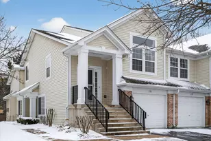 1161 Hawthorne Ln, Elk Grove Village, IL 60007 - Photo 2