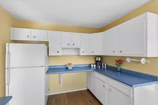 465 W Newport Rd, Hoffman Estates, IL 60169 - Photo 6