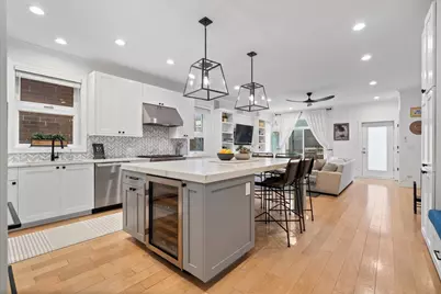 1513 W Walton Street #1, Chicago, IL 60642 - Photo 10