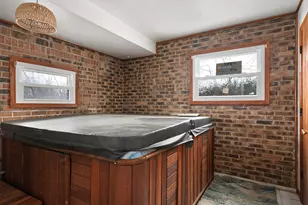 316 Middletree Rd, Joliet, IL 60433 - Photo 18