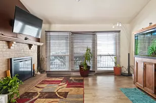 316 Middletree Rd, Joliet, IL 60433 - Photo 2