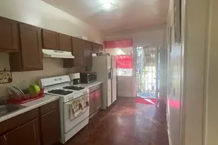 4123 W Washington Blvd, Chicago, IL 60624 - Photo 2